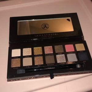 ABH SULTRY PALETTE